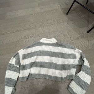 Ardene Gray and White Cowl Neck Sweater